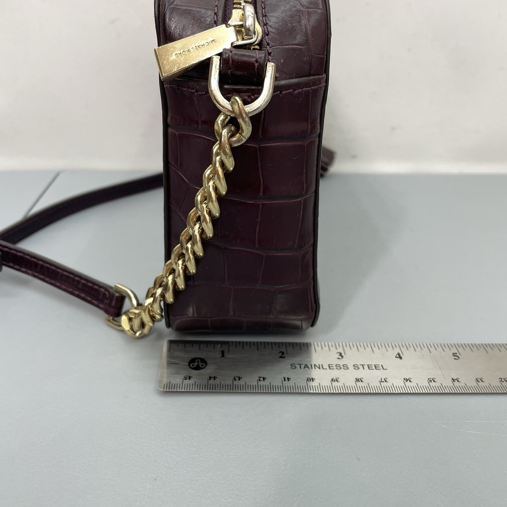Michael Kors Ginny Medium Crocodile Embossed Leather Crossbody Bag Purse Purple - Picture 11 of 13